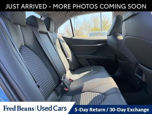 Used 2023 Toyota Camry SE w/ Cold Weather Package image 16