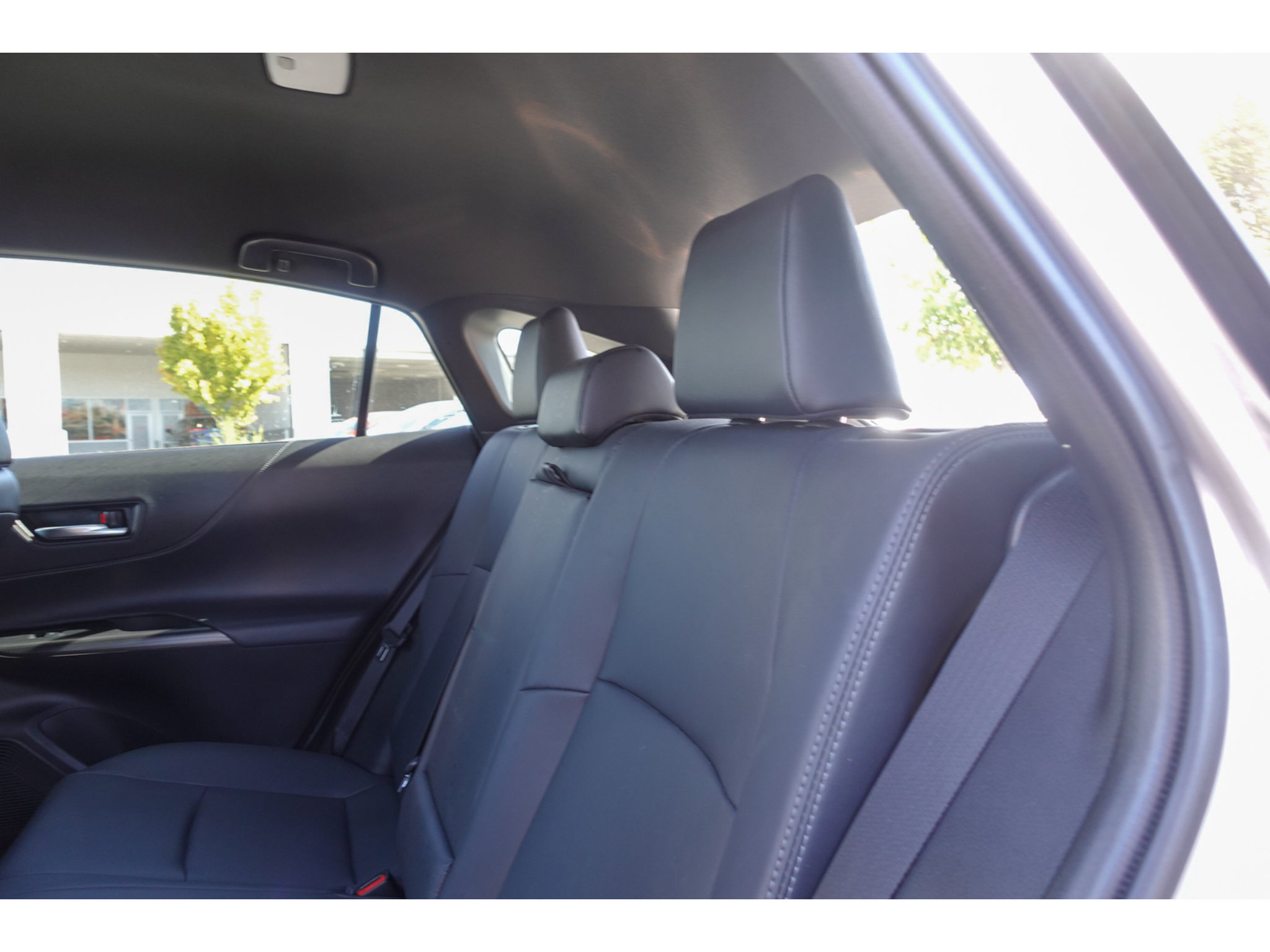 Used 2024 Toyota Venza XLE AWD/4WD image 23