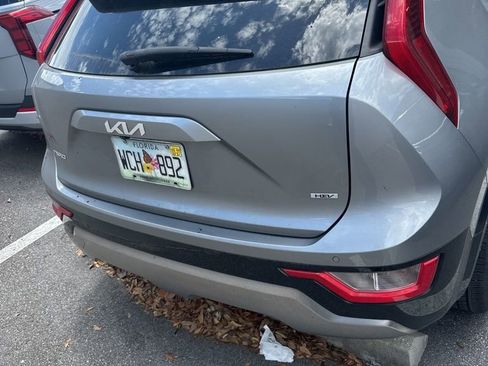 Certified 2023 Kia Niro EX Touring FWD image 4