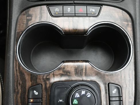 Used 2021 GMC Acadia Denali AWD/4WD image 19