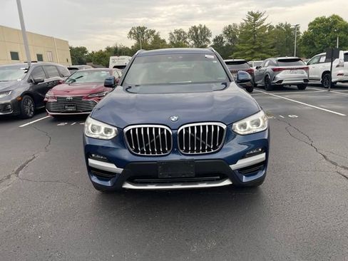 Used 2021 BMW X3 xDrive30i w/ Premium Package AWD/4WD image 2