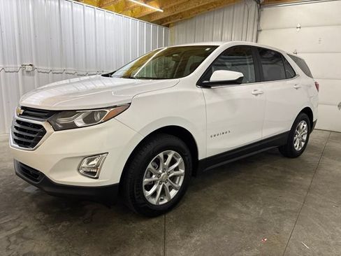 Used 2021 Chevrolet Equinox LT AWD/4WD image 3