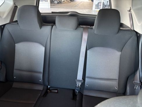 Used 2025 Kia Soul LX w/ LX Technology Package FWD image 37