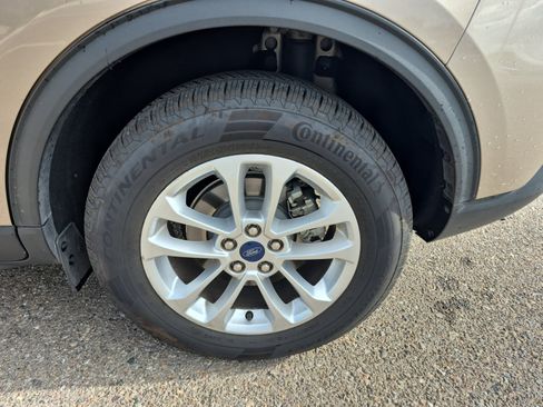 Used 2021 Ford Escape SE w/ Convenience Package AWD/4WD image 24