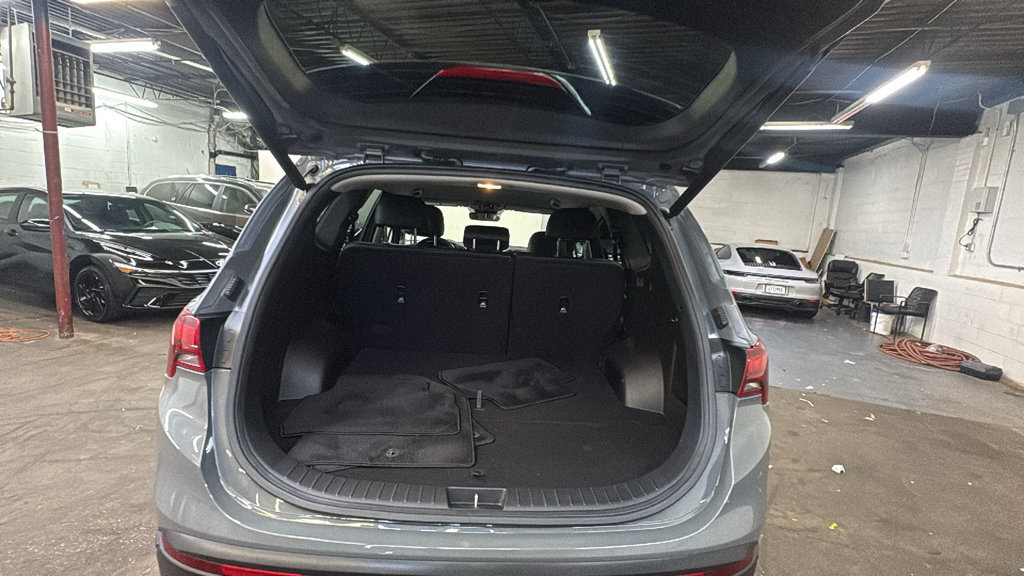 Used 2023 Hyundai Santa Fe XRT AWD/4WD image 32