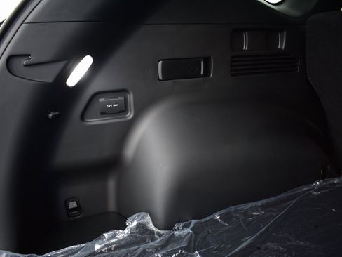 New 2026 Hyundai Tucson Limited w/ Tow & Go Package image 31