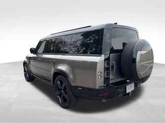 Used 2024 Land Rover Defender 130 X video 3