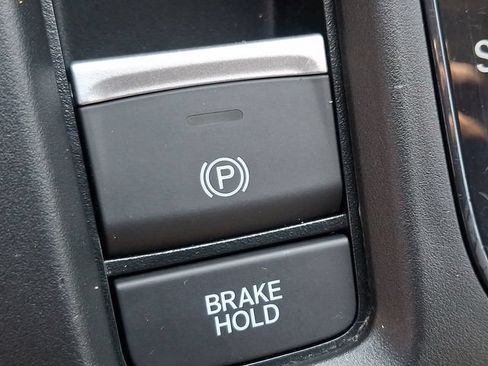 Certified 2024 Honda CR-V EX image 25