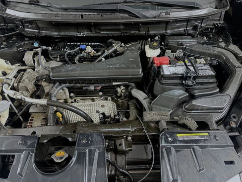 Used 2020 Nissan Rogue S AWD/4WD image 27