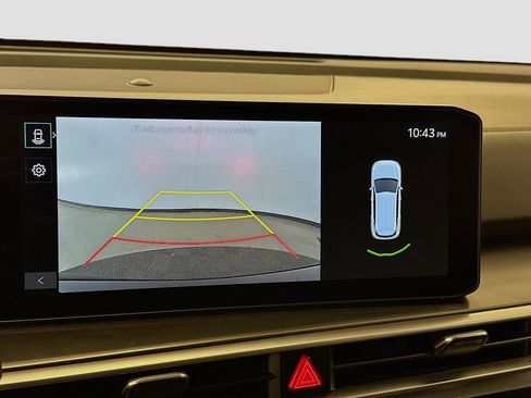 Used 2024 Kia Sorento S image 23