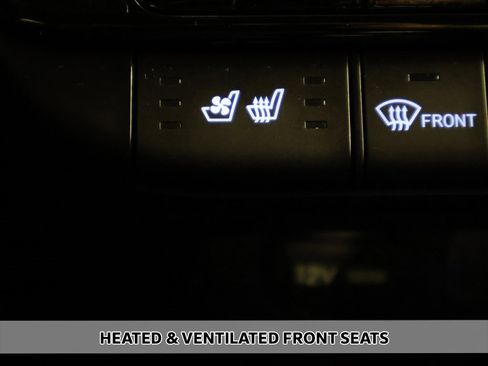 Certified 2025 Hyundai Elantra Limited image 9