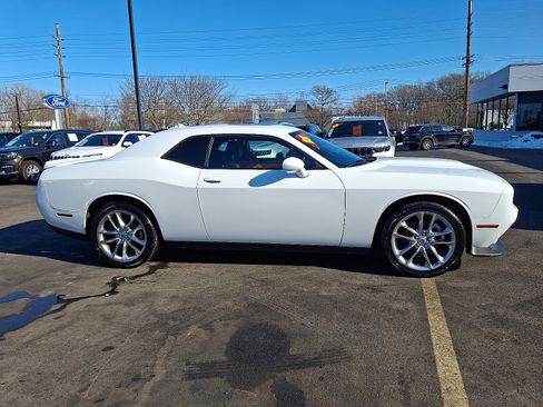 Certified 2022 Dodge Challenger GT w/ Plus Package image 7