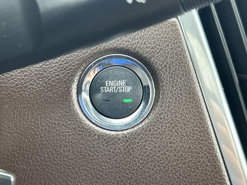 Used 2013 Cadillac SRX Performance image 35