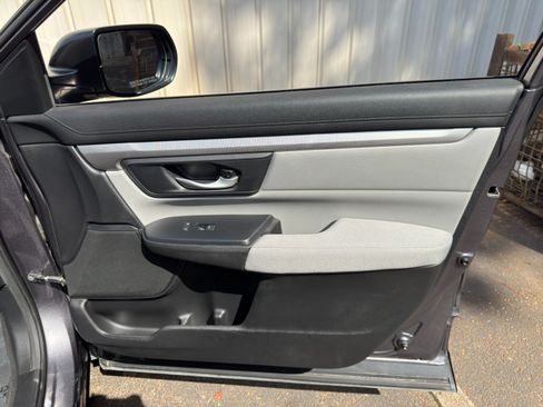 Used 2017 Honda CR-V LX image 35