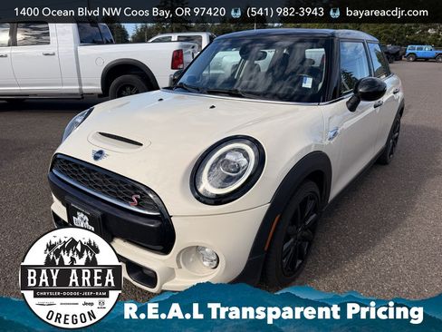 Used 2019 MINI Cooper S FWD image 1