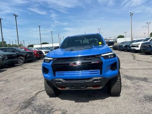Used 2025 Chevrolet Colorado ZR2 AWD/4WD image 8