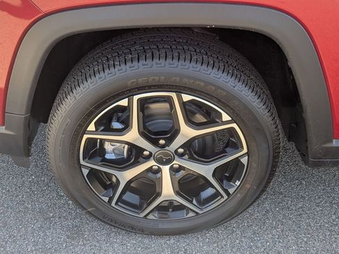 New 2026 Jeep Compass Limited w/ Sun, Sound & Navigation Group image 9