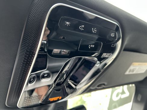 Certified 2025 Mercedes-Benz GLC 300 image 37