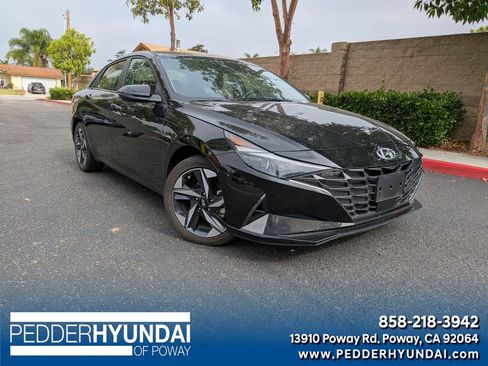 Certified 2022 Hyundai Elantra Limited FWD image 1