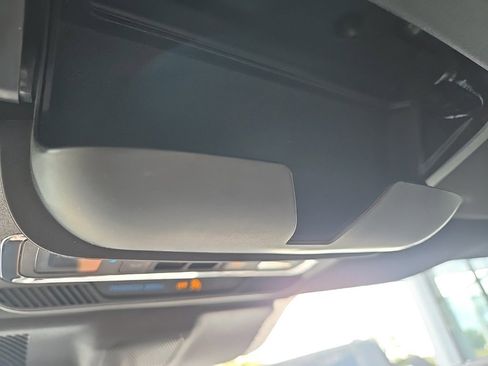 Used 2023 Ford F150 Platinum w/ FX4 Off-Road Package image 89