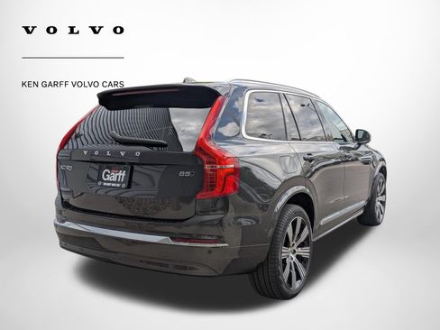 Used 2024 Volvo XC90 B5 Plus AWD/4WD image 3