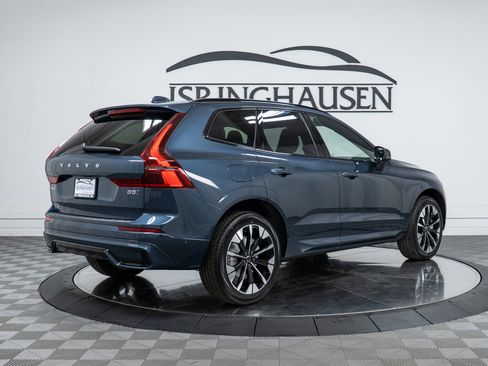 New 2026 Volvo XC60 B5 Plus w/ Protection Package Premier image 5
