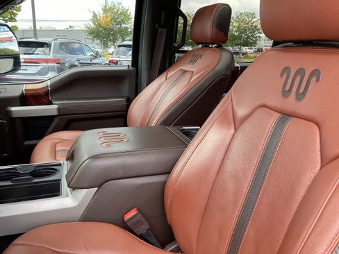 Used 2021 Ford F450 King Ranch w/ King Ranch Ultimate Package image 13