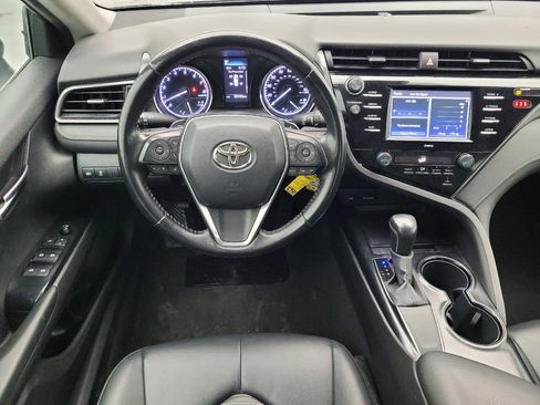 Used 2020 Toyota Camry SE image 22