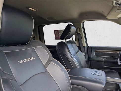 Used 2020 RAM 3500 Laramie image 19