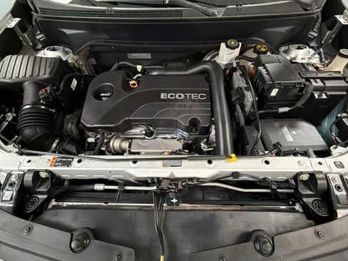 Used 2018 Chevrolet Equinox LS FWD image 22