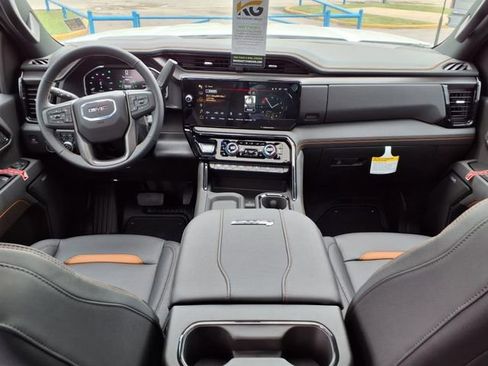 New 2025 GMC Sierra 2500 AT4 w/ AT4 Premium Plus Package image 14