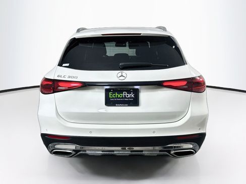 Used 2025 Mercedes-Benz GLC 300 image 7