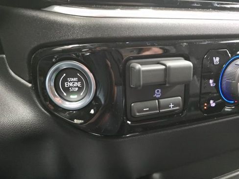 New 2026 Chevrolet Silverado 2500 LTZ w/ LTZ Premium Package image 18