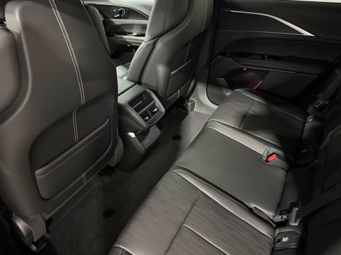 New 2026 Cadillac Lyriq Sport image 37