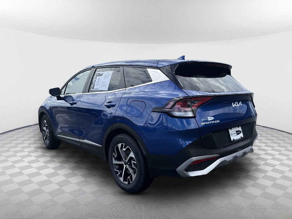 Used 2023 Kia Sportage EX FWD image 6