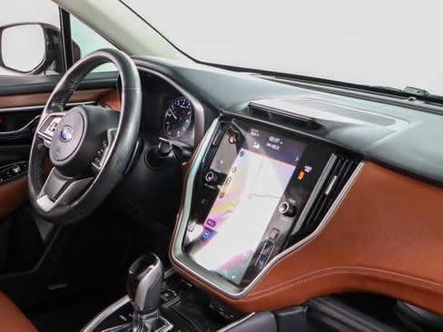 Used 2022 Subaru Outback Touring image 26