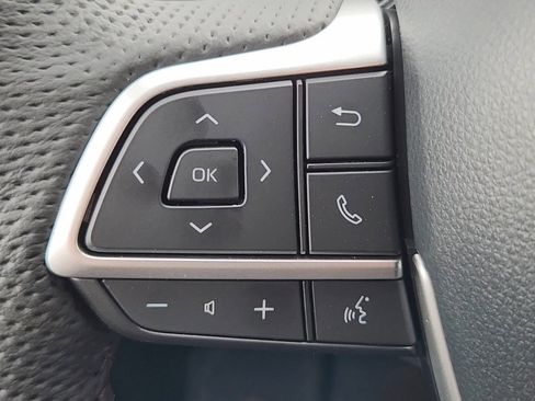 New 2026 Toyota Sienna Limited image 12