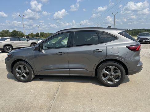 Used 2024 Ford Escape ST-Line AWD/4WD image 6