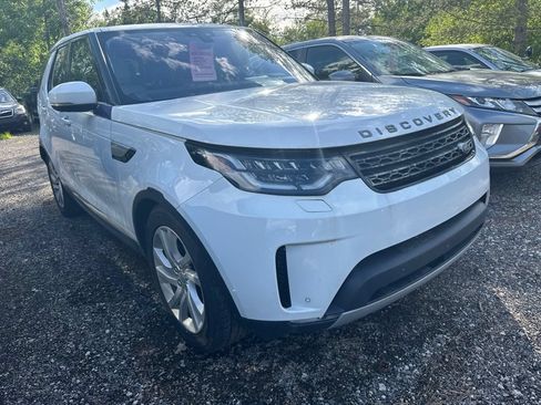 Used 2017 Land Rover Discovery HSE AWD/4WD image 3