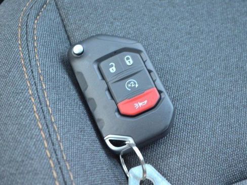 New 2026 Jeep Gladiator Willys image 22