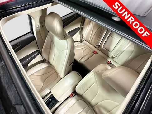 Used 2017 Lincoln MKC Reserve w/ Lincoln MKC Climate Package image 23