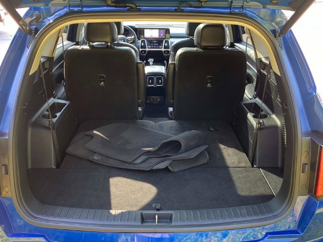 Used 2022 Kia Sorento SX AWD/4WD image 30