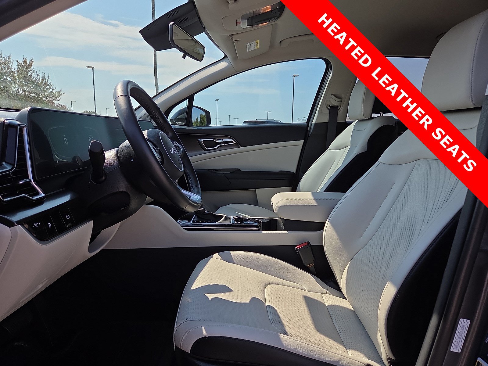 Used 2024 Kia Sportage EX FWD image 15