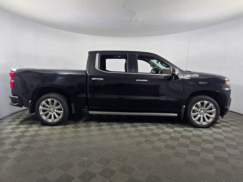 Used 2021 Chevrolet Silverado 1500 High Country w/ Technology Package AWD/4WD image 11