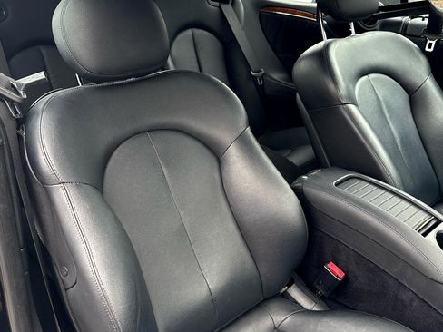 Used 2007 Mercedes-Benz CLK 350 Cabriolet image 13