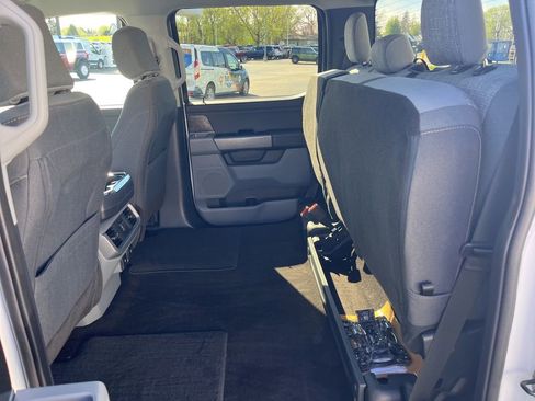 Used 2022 Ford F150 XLT w/ Equipment Group 301A Mid AWD/4WD image 13