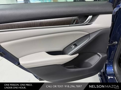 Used 2019 Honda Accord EX-L image 36