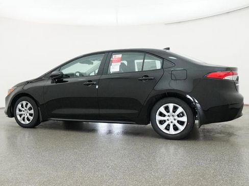 New 2026 Toyota Corolla LE FWD image 20