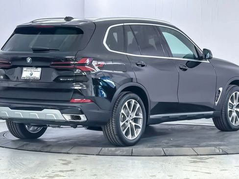 New 2026 BMW X5 xDrive40i AWD/4WD image 2