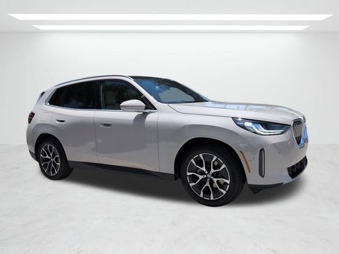 New 2026 BMW X3 xDrive30i w/ Convenience Package AWD/4WD image 2